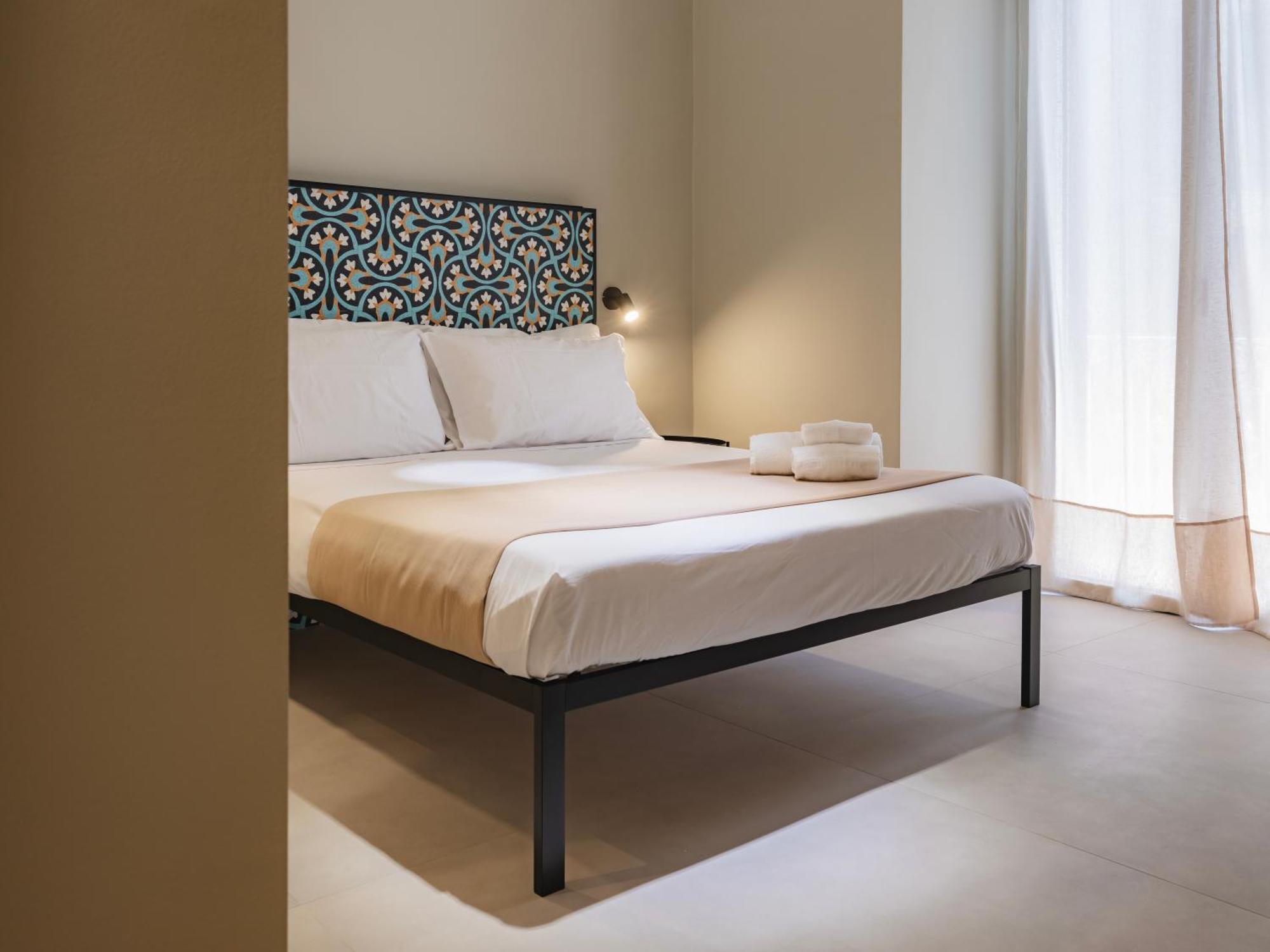 Hotel Almica24 Bari Esterno foto