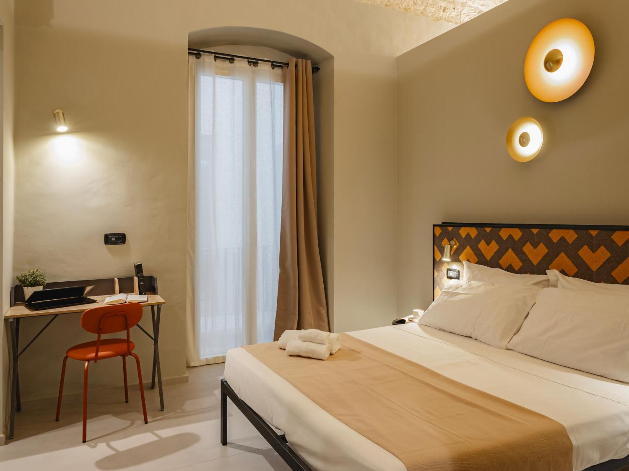 Hotel Almica24 Bari Esterno foto