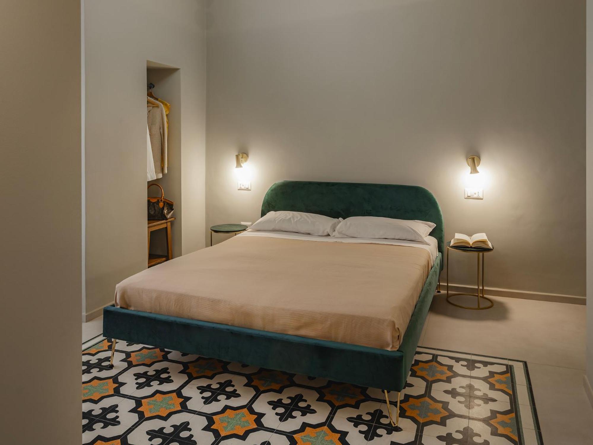 Hotel Almica24 Bari Esterno foto